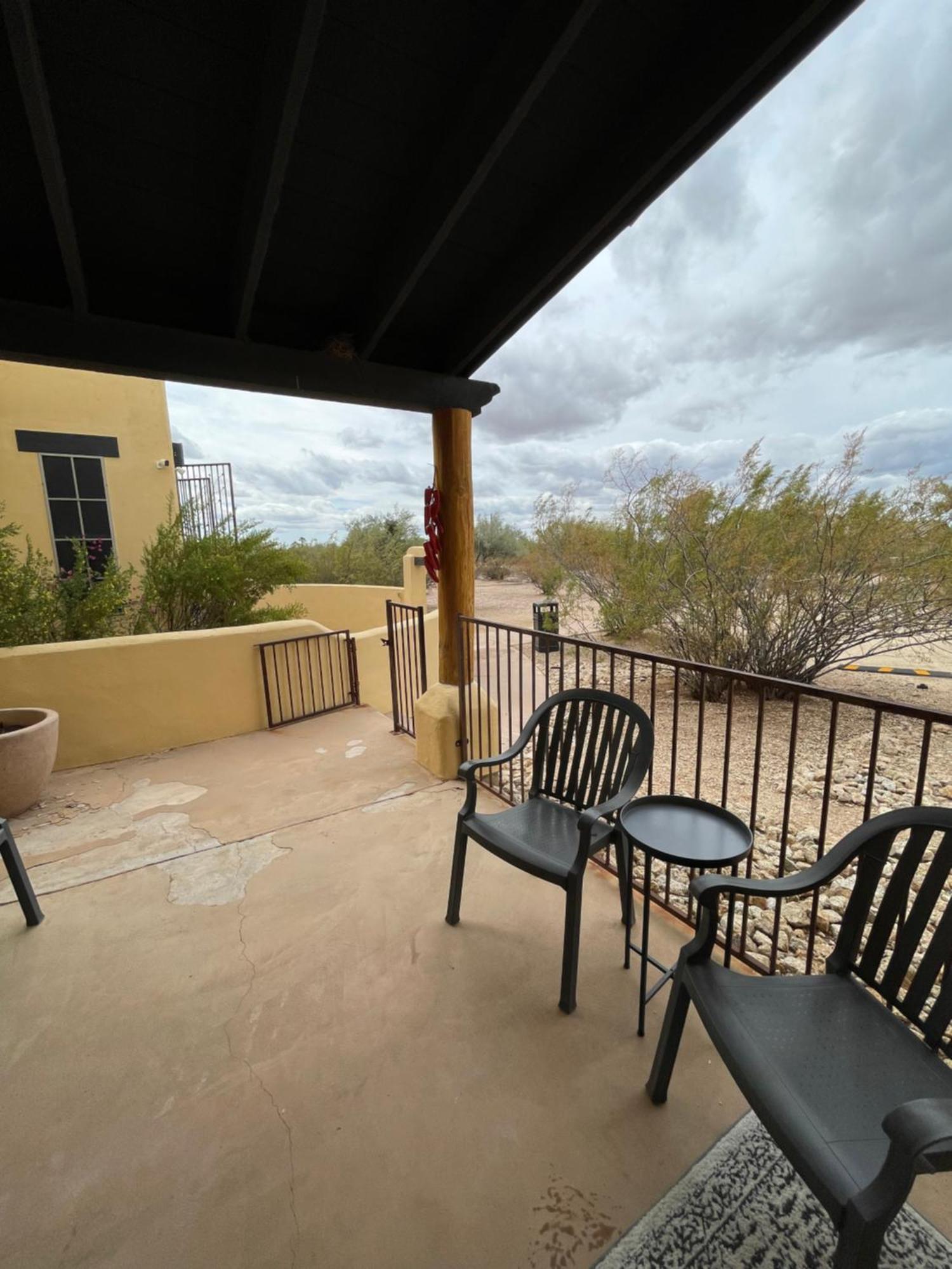 Sunset Suite - Cave Creek Guest Suites Bagian luar foto
